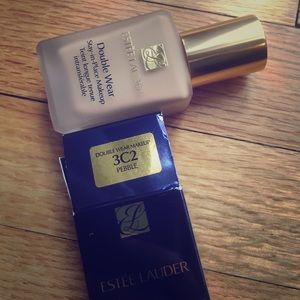 Estee laurder double wear foundation
